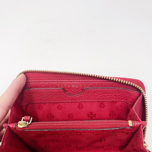 Tory Burch Red Robinson Clutch Wallet Saffiano Leather Full Zip Around Pocket - Picture 9 of 12